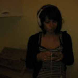 Meet your Posher, Simone